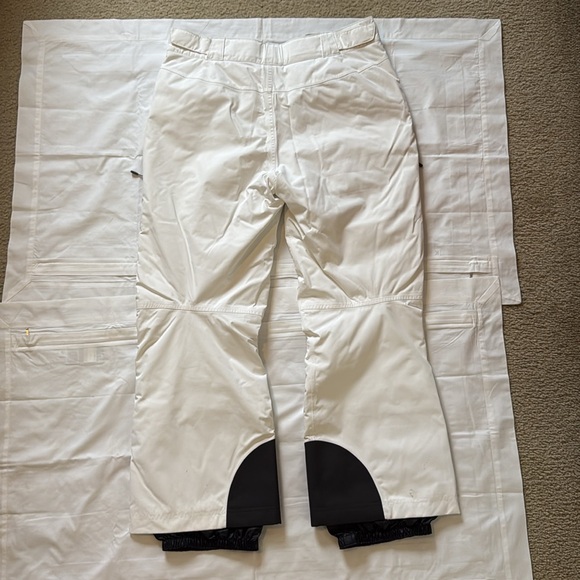 Women’s White Mountain Hardwear Snow Ski Pants, Large Short - Picture 8 of 16